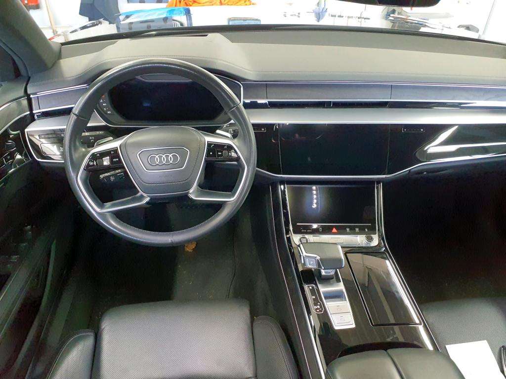 Fahrzeugbild eines Audi A8