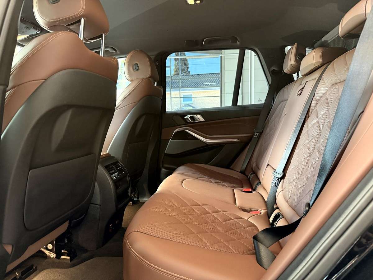 Fahrzeugbild eines BMW X5