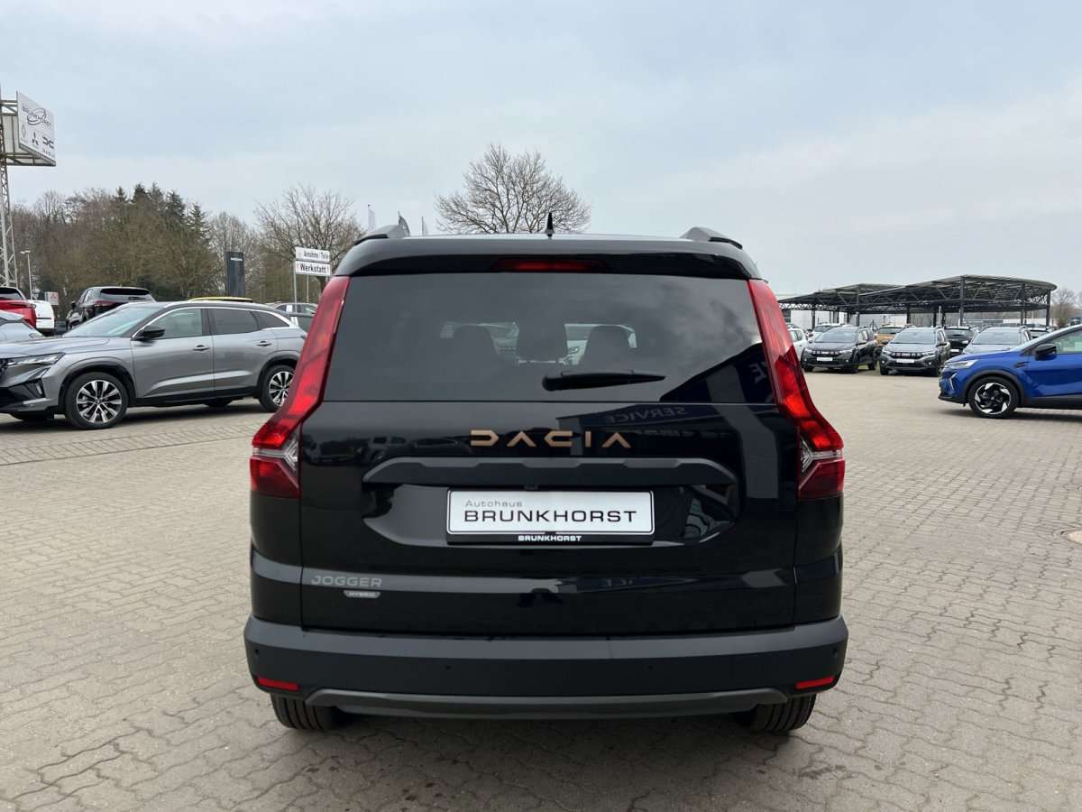 Fahrzeugbild eines Dacia Jogger