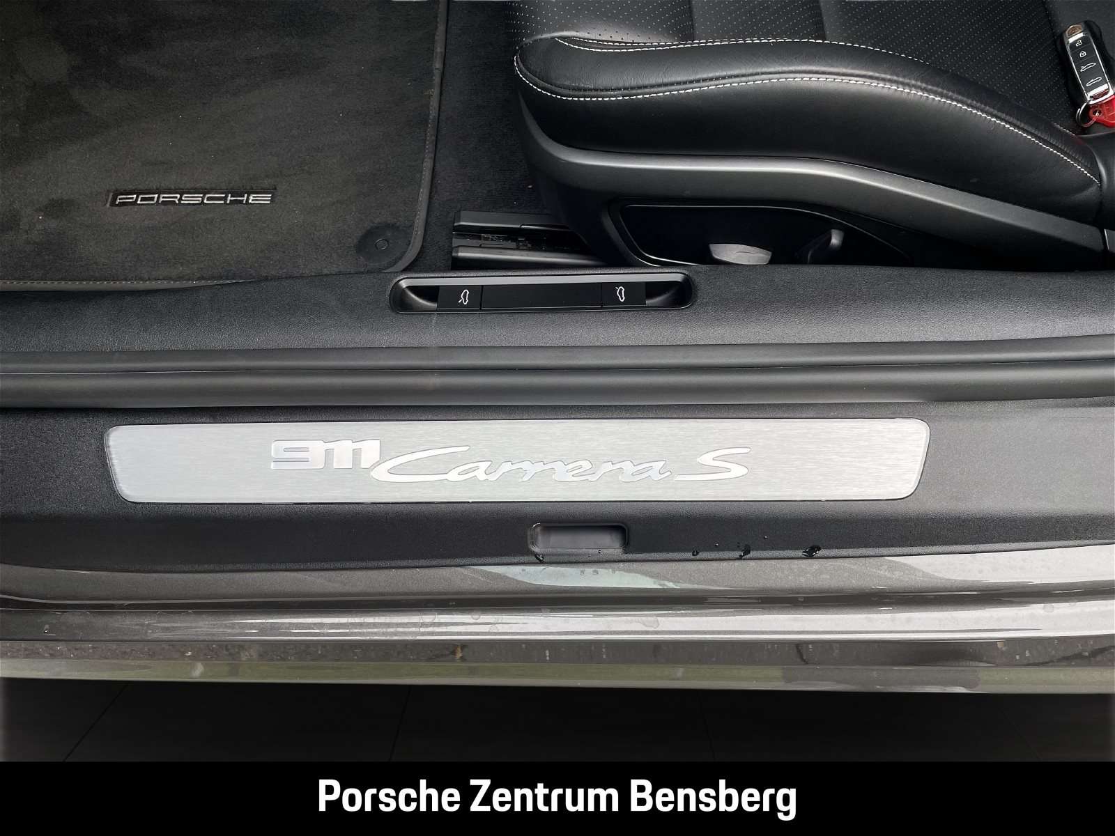 Fahrzeugbild eines Porsche 911
