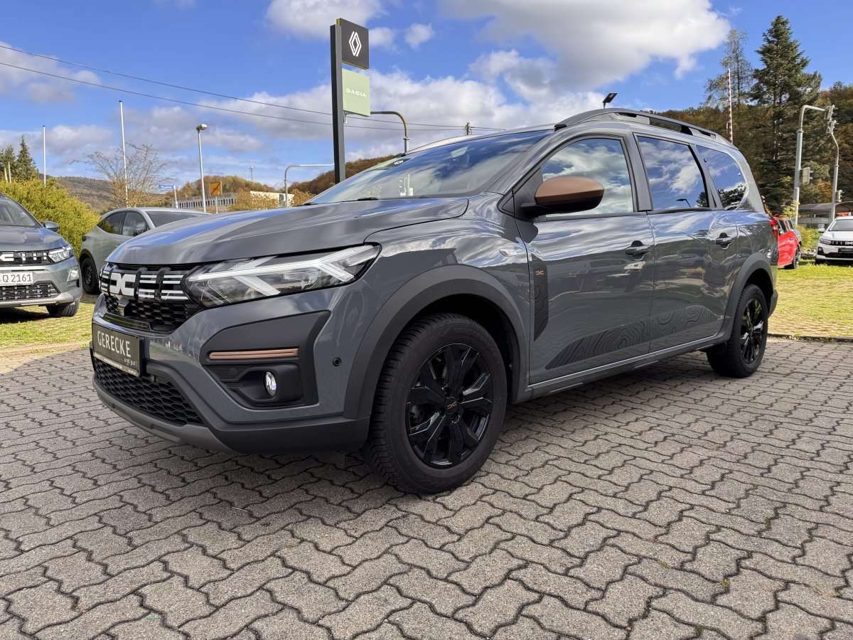 Fahrzeugbild eines Dacia Jogger