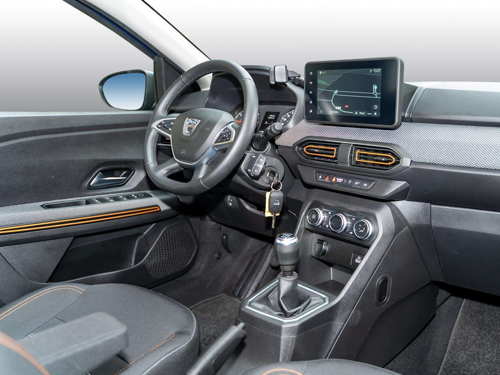 Fahrzeugbild eines Dacia Sandero