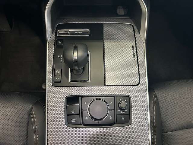 Fahrzeugbild eines Mazda CX-60