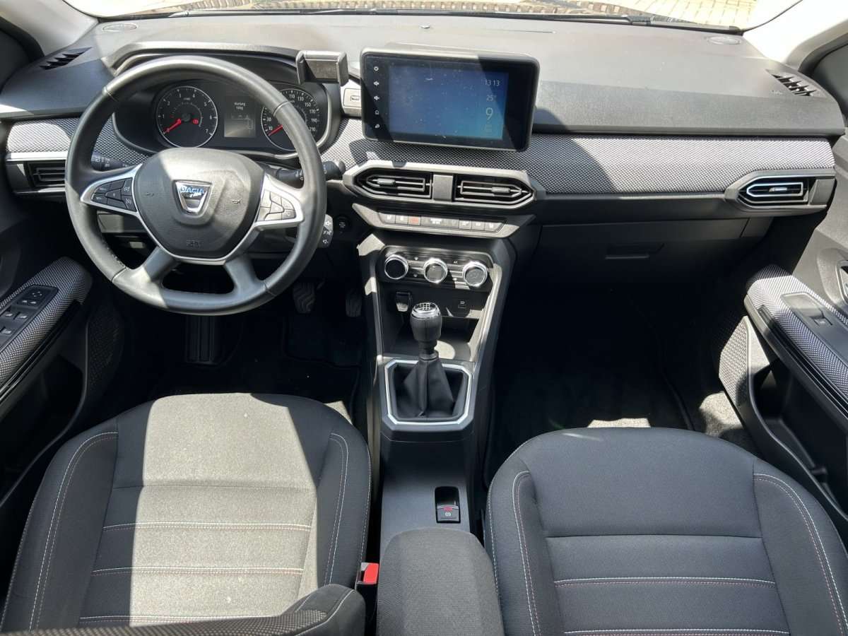 Fahrzeugbild eines Dacia Jogger