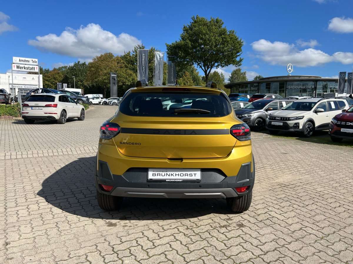 Fahrzeugbild eines Dacia Sandero
