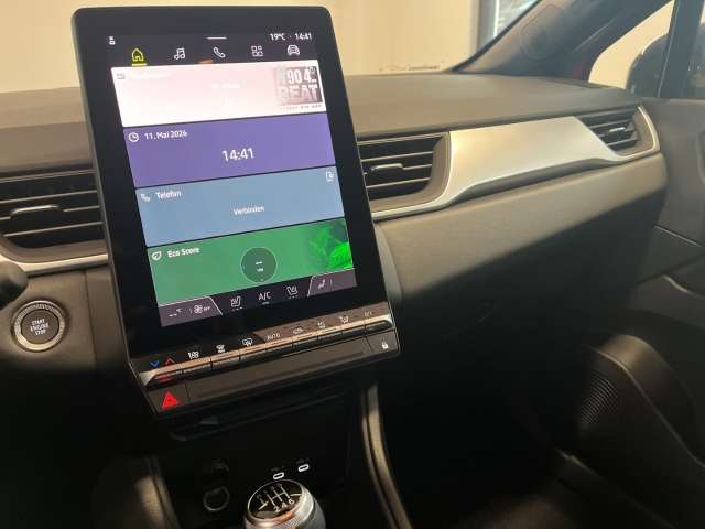 Fahrzeugbild eines Mitsubishi Grandis