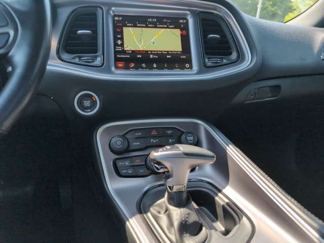 Fahrzeugbild eines Dodge Challenger
