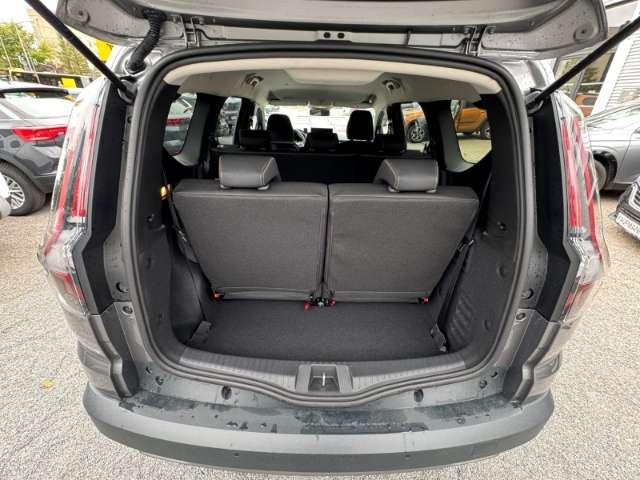 Fahrzeugbild eines Dacia Jogger