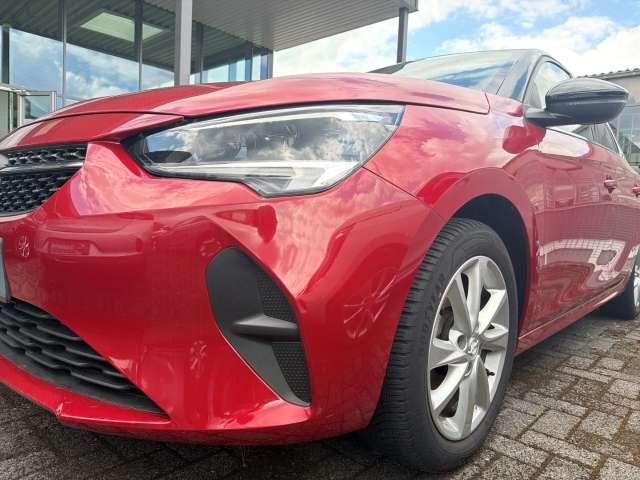 Fahrzeugbild eines Opel Corsa