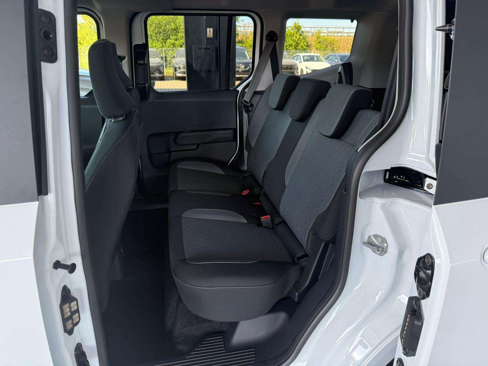Fahrzeugbild eines Ford Tourneo Courier