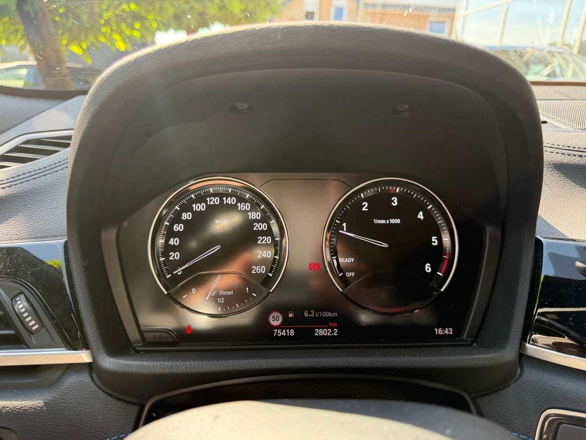 Fahrzeugbild eines BMW X2