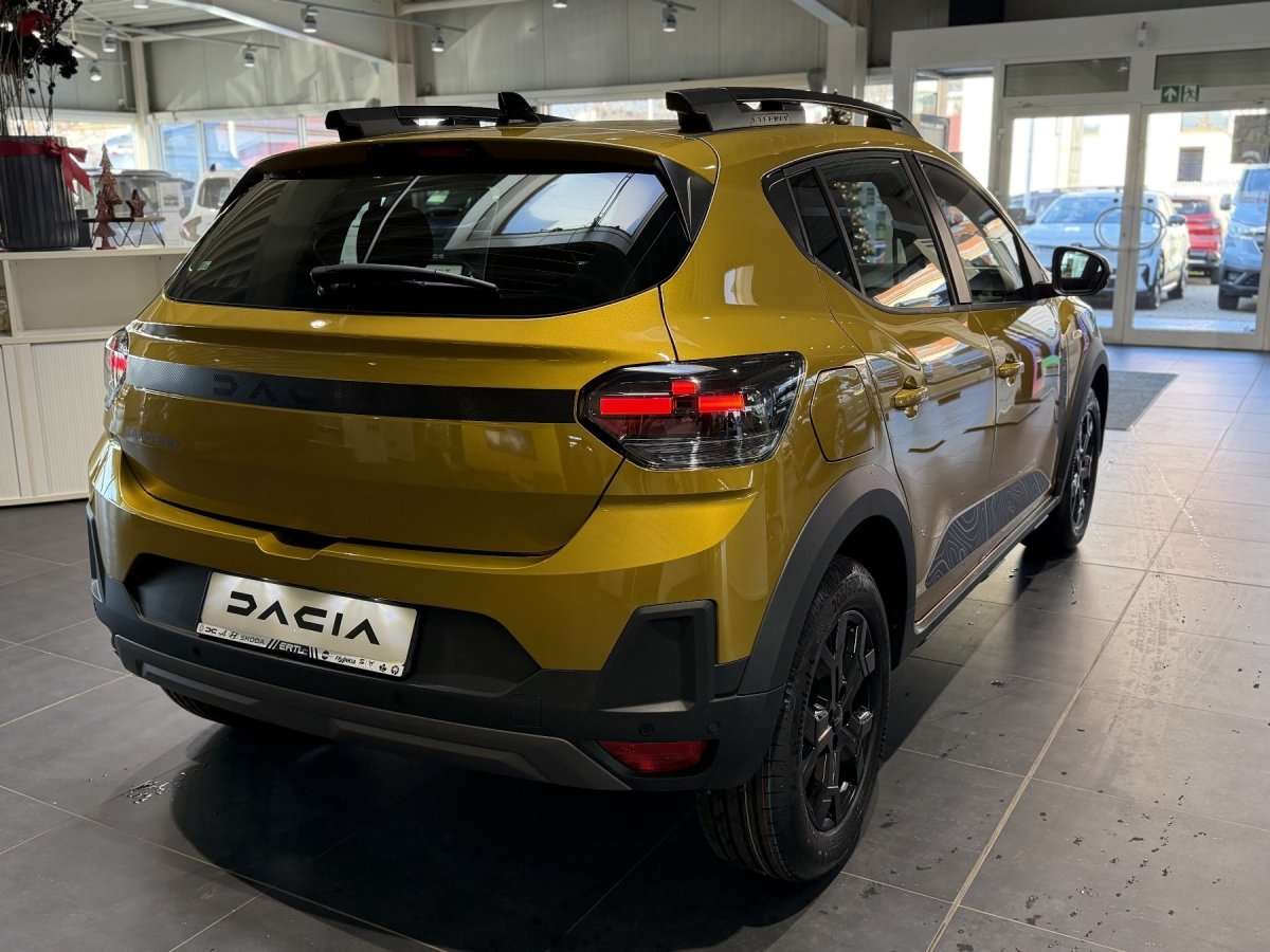 Fahrzeugbild eines Dacia Sandero