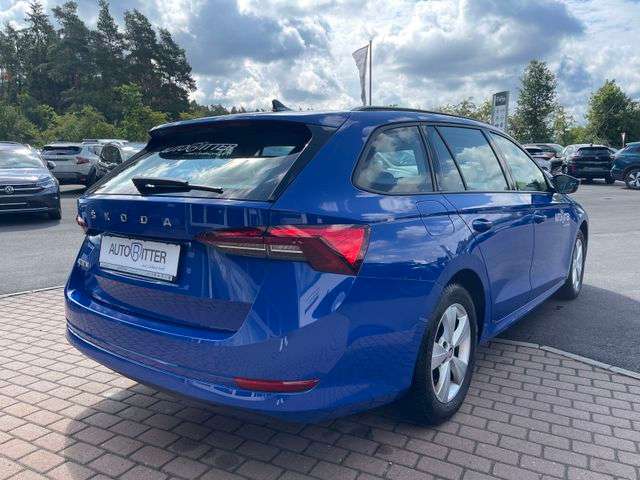 Fahrzeugbild eines Skoda Octavia