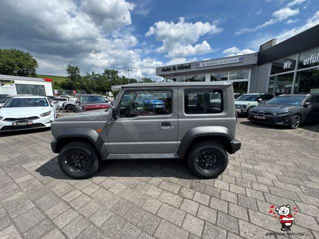 Fahrzeugbild eines Suzuki Jimny