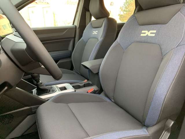 Fahrzeugbild eines Dacia Bigster