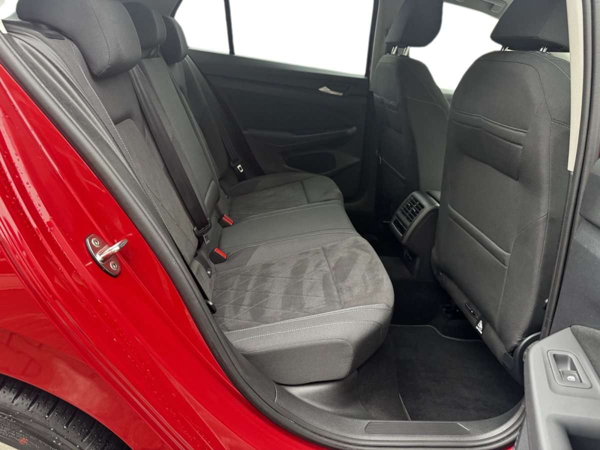 Fahrzeugbild eines Volkswagen Golf