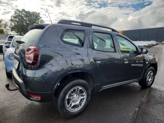 Fahrzeugbild eines Dacia Duster