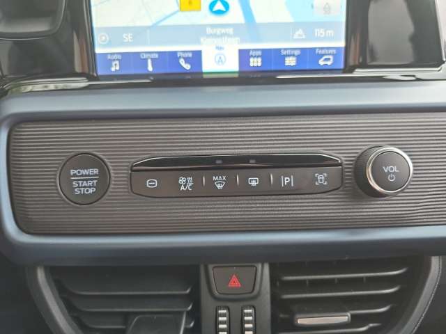 Fahrzeugbild eines Ford Tourneo Courier