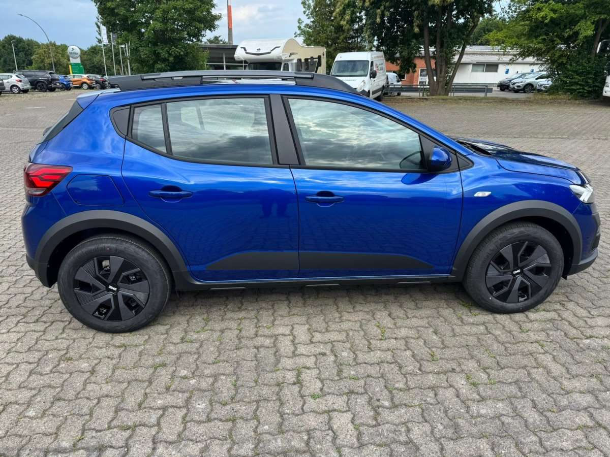 Fahrzeugbild eines Dacia Sandero