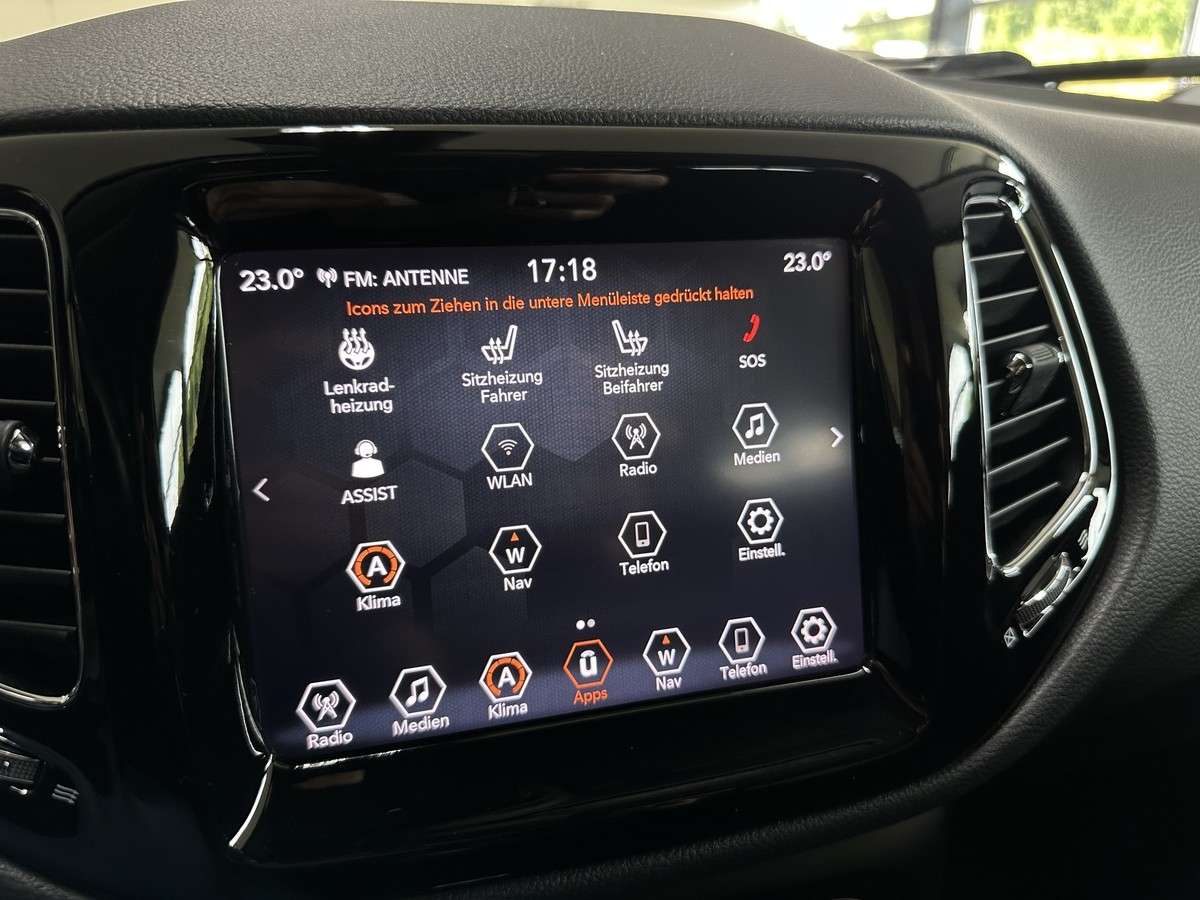Fahrzeugbild eines Jeep Compass