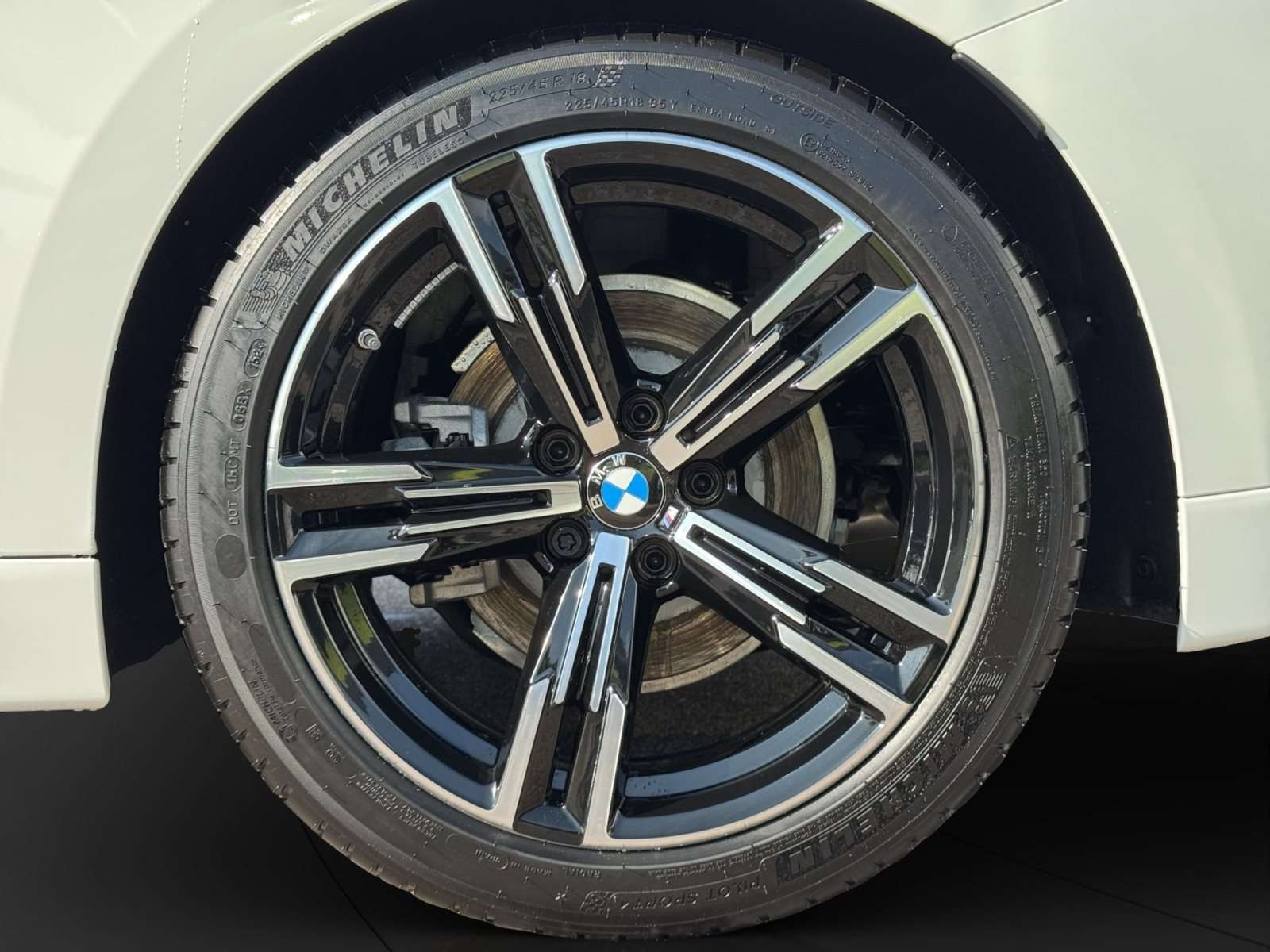 Fahrzeugbild eines BMW 2er-Reihe