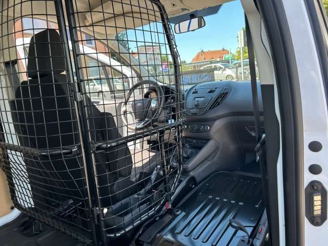 Fahrzeugbild eines Ford Transit Courier