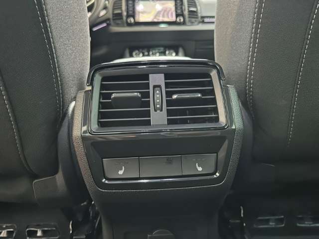 Fahrzeugbild eines Skoda Karoq