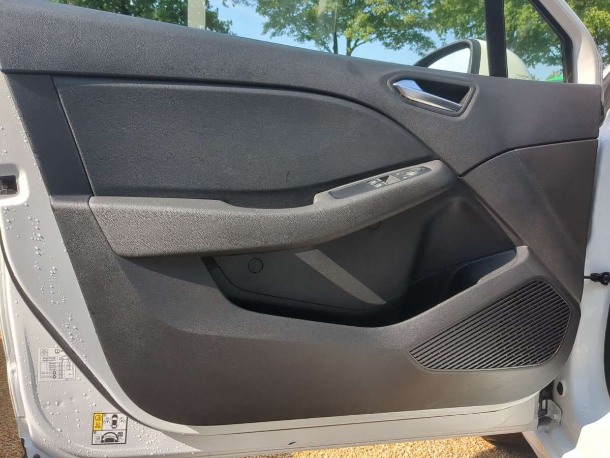 Fahrzeugbild eines Renault Clio