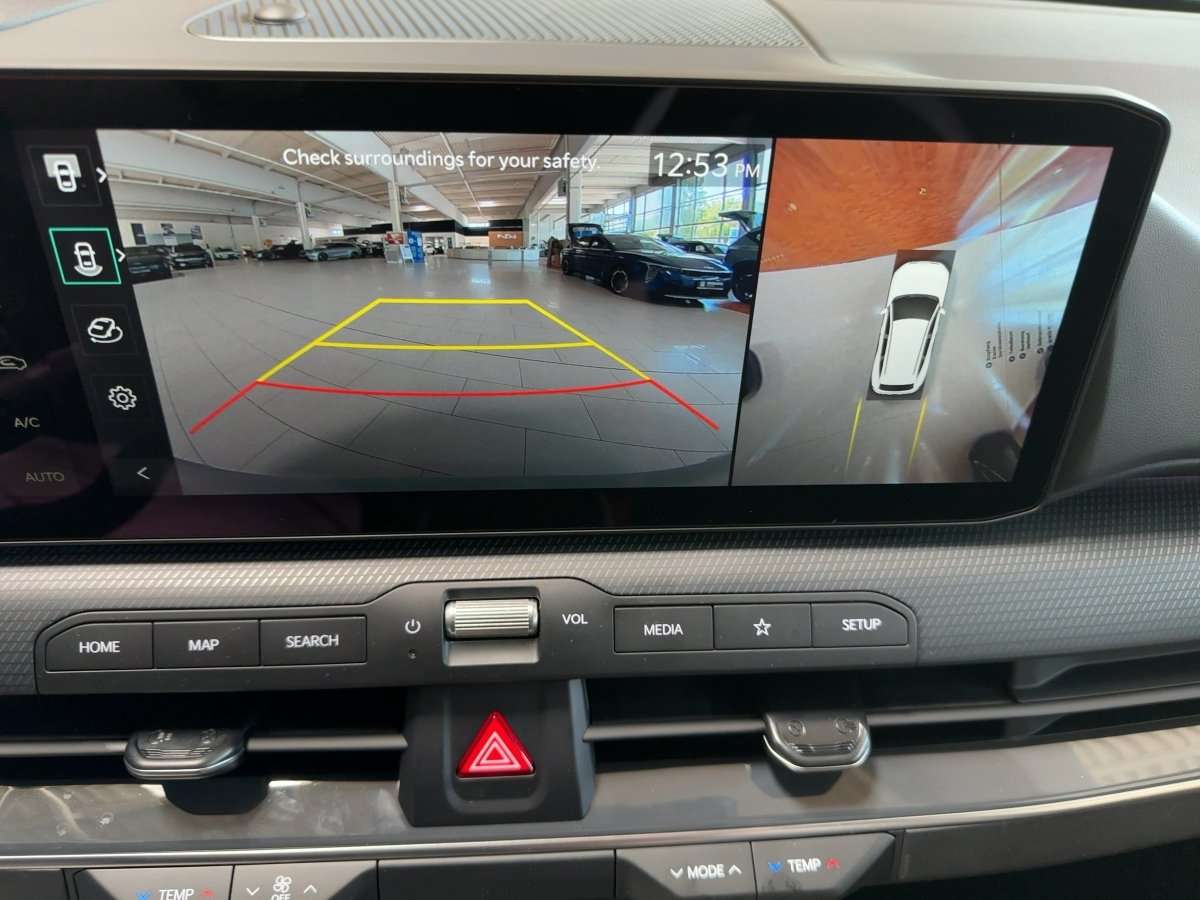 Fahrzeugbild eines Kia K4