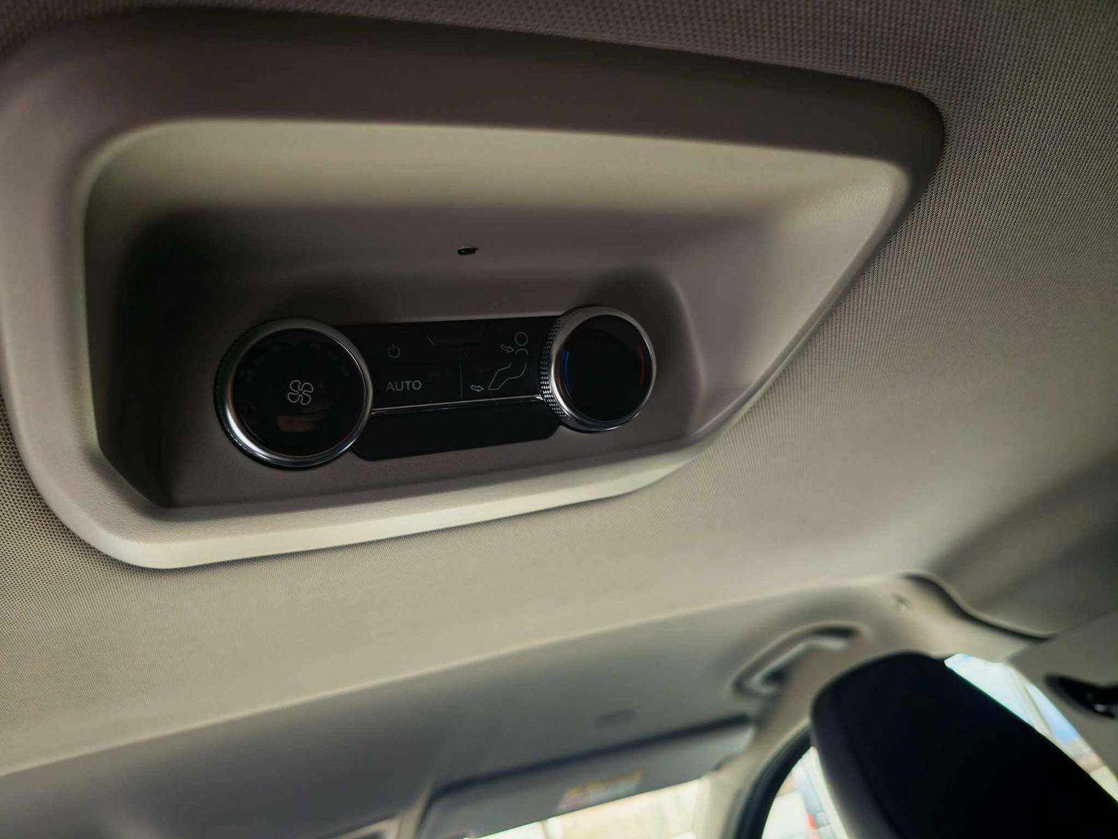 Fahrzeugbild eines Ford Tourneo Custom