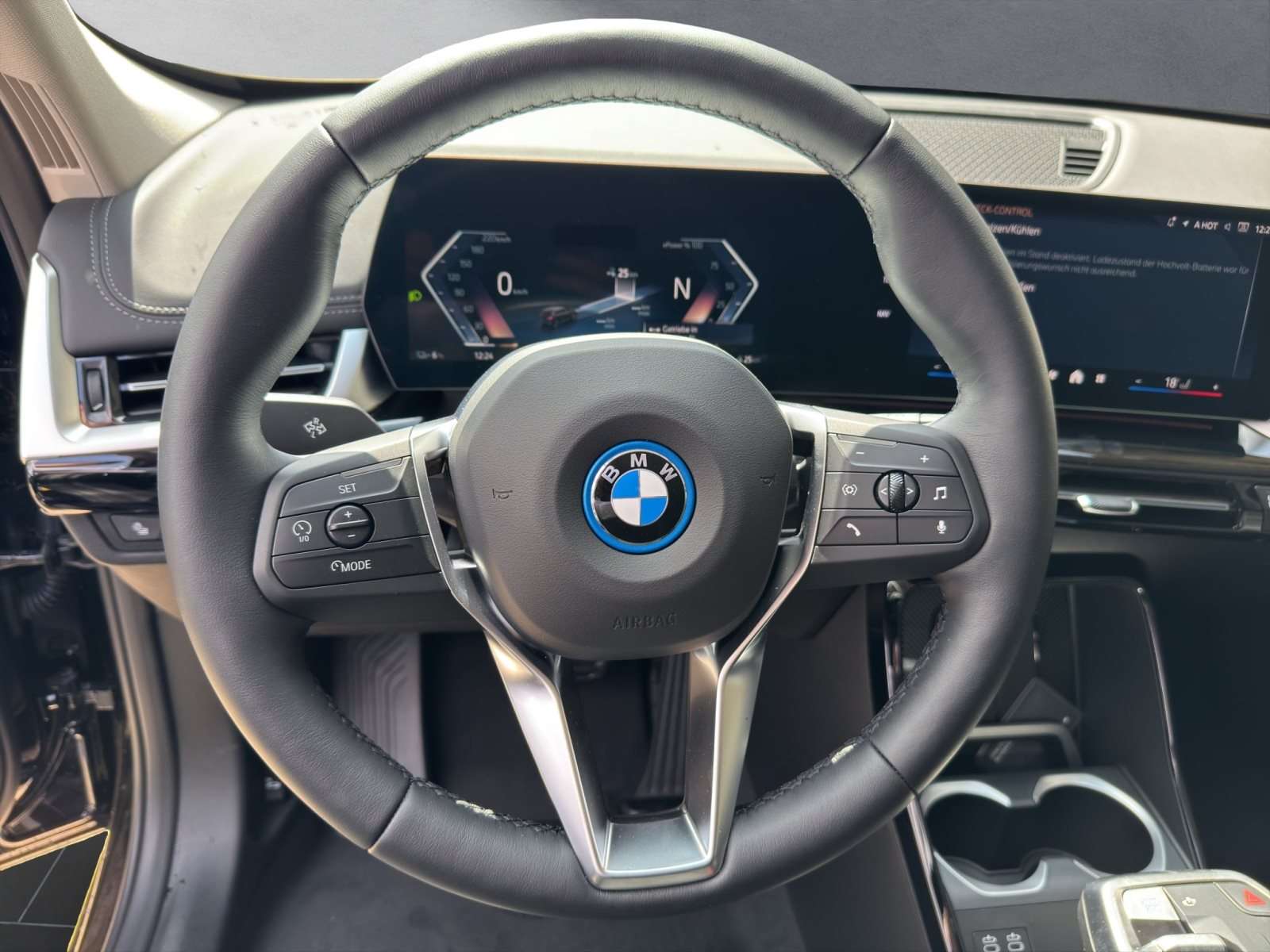 Fahrzeugbild eines BMW iX1