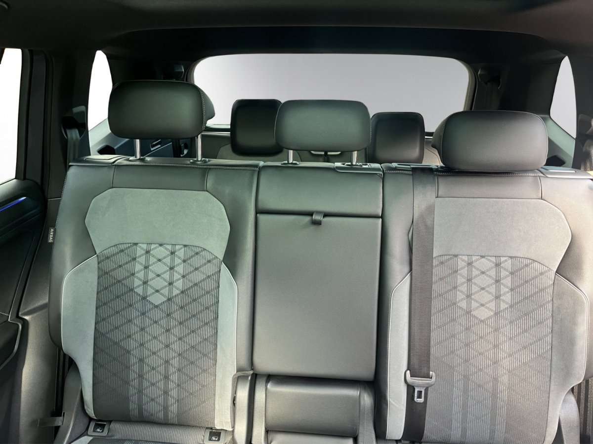 Fahrzeugbild eines Volkswagen Tiguan Allspace