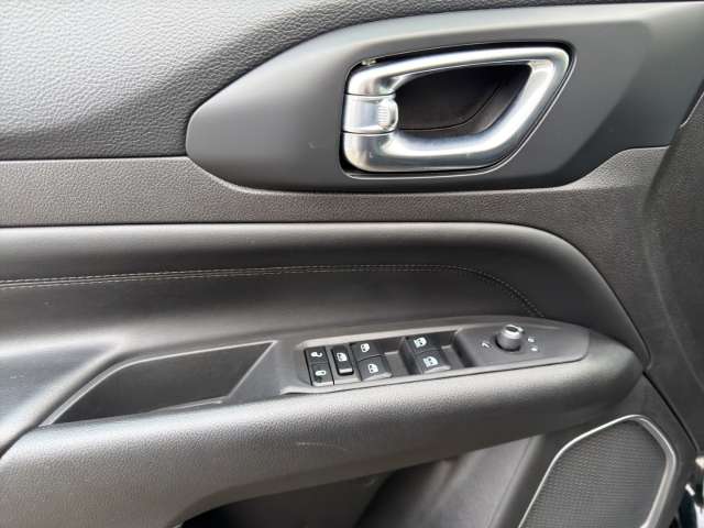 Fahrzeugbild eines Jeep Compass