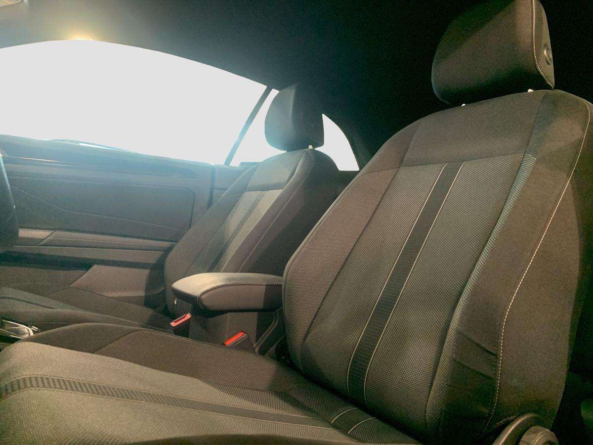 Fahrzeugbild eines Volkswagen T-Roc