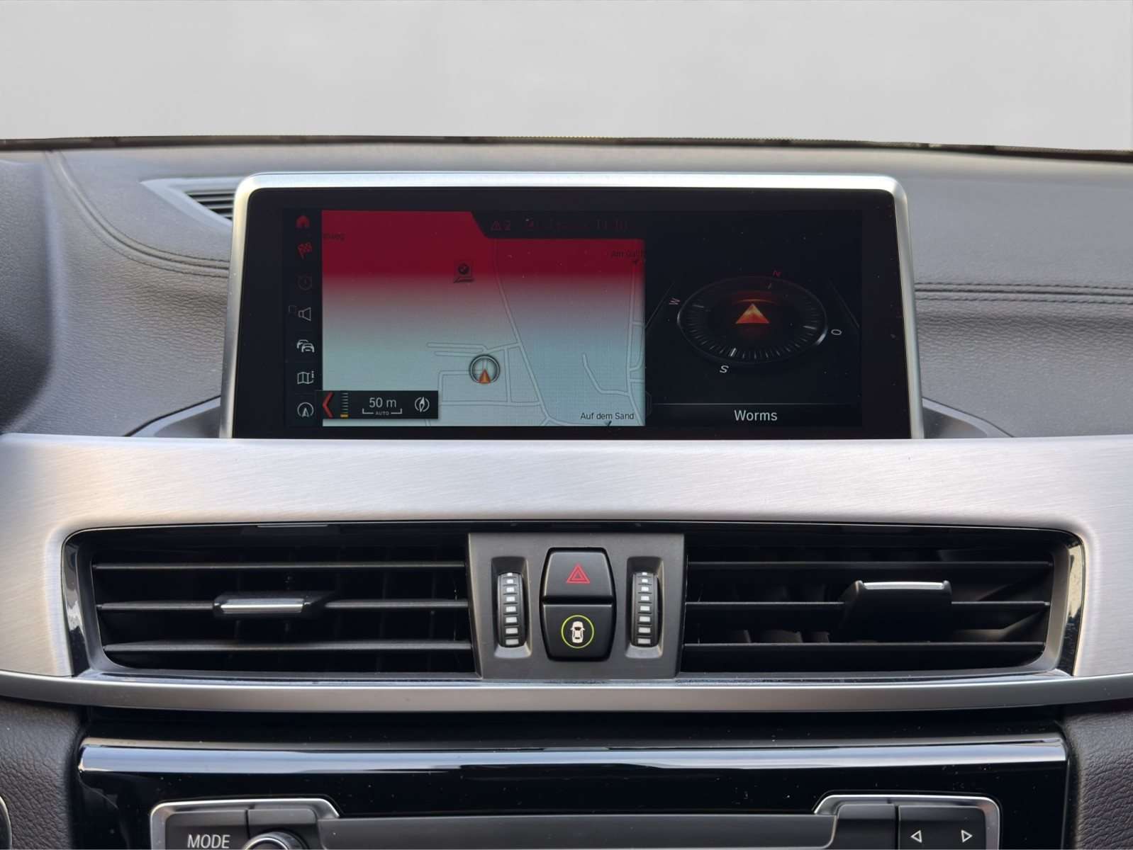 Fahrzeugbild eines BMW X2