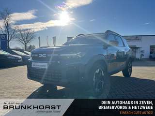 Schräge Frontansicht auf einen Dacia Bigster , freigestellt