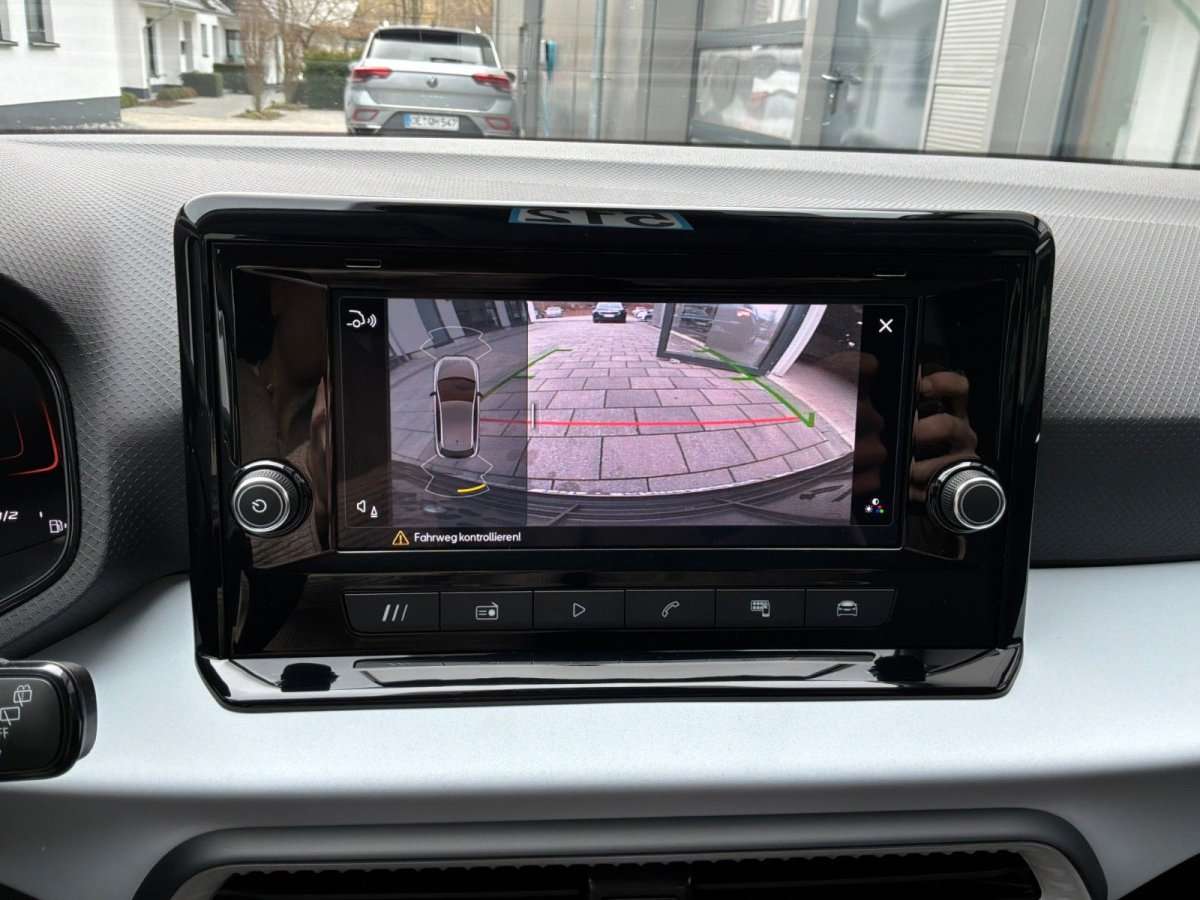 Fahrzeugbild eines SEAT Ibiza