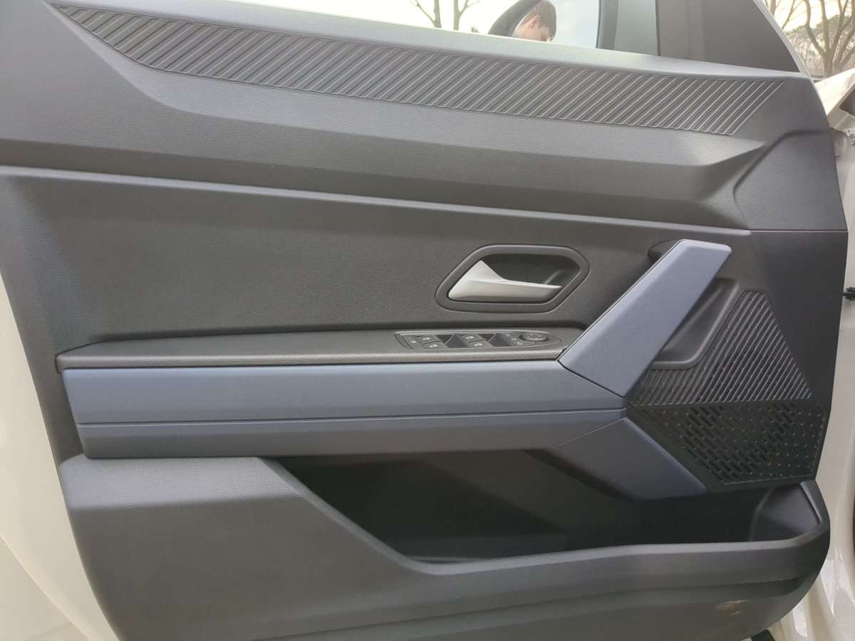 Fahrzeugbild eines Dacia Duster