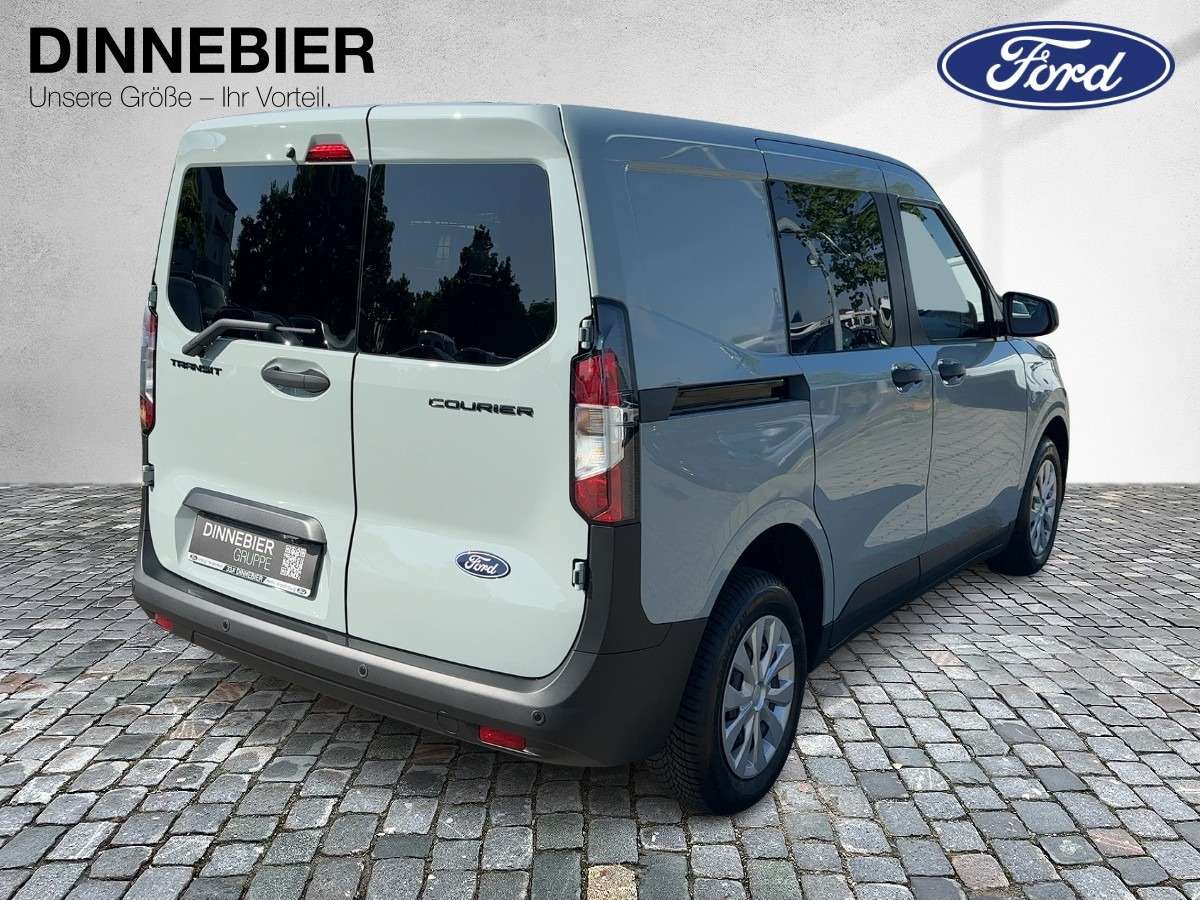 Fahrzeugbild eines Ford Transit Courier