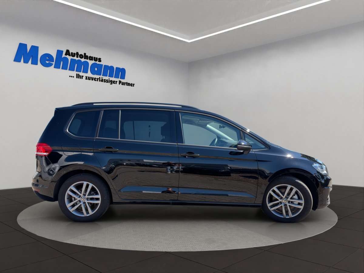 Fahrzeugbild eines Volkswagen Touran