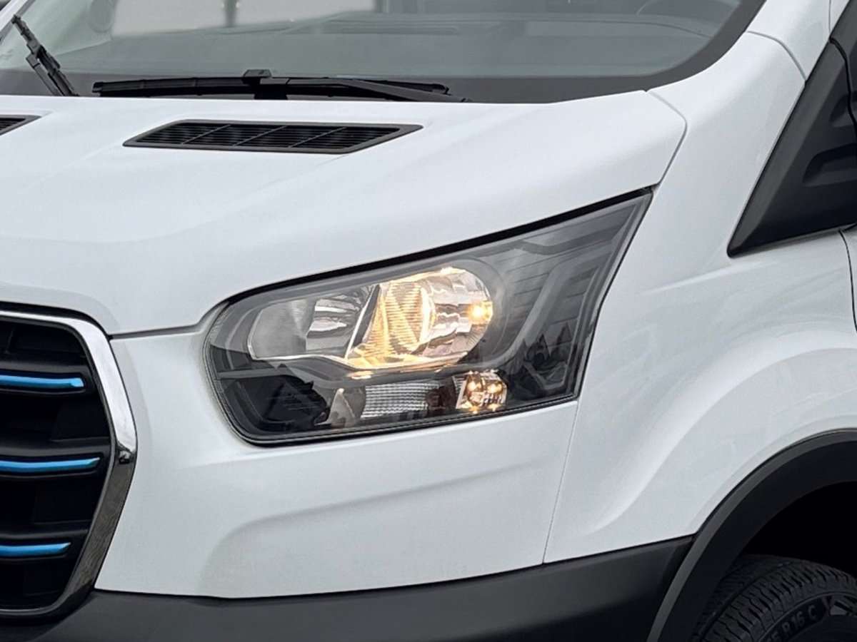 Fahrzeugbild eines Ford Transit