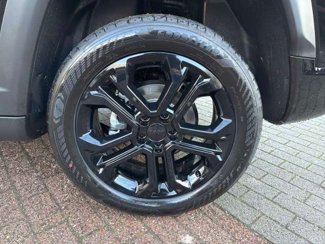 Fahrzeugbild eines Jeep Compass