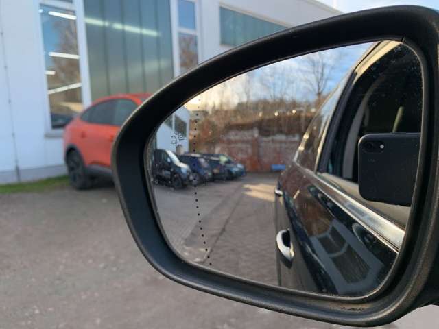 Fahrzeugbild eines Renault Arkana