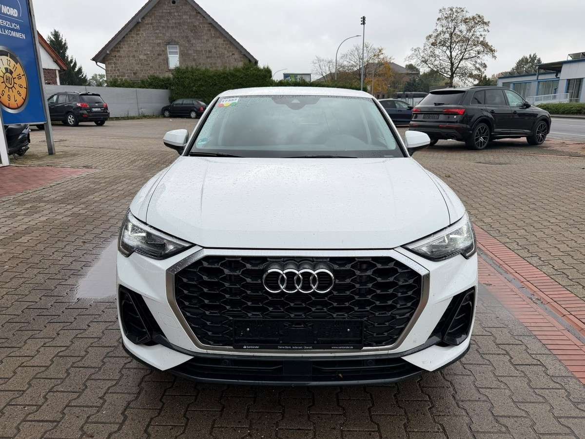 Fahrzeugbild eines Audi Q3