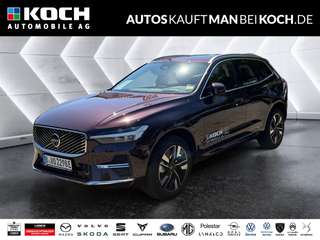 Schräge Frontansicht auf einen Volvo XC60 , freigestellt