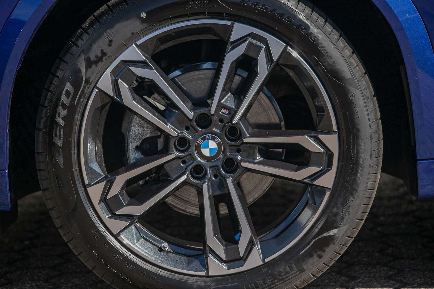 Fahrzeugbild eines BMW X2