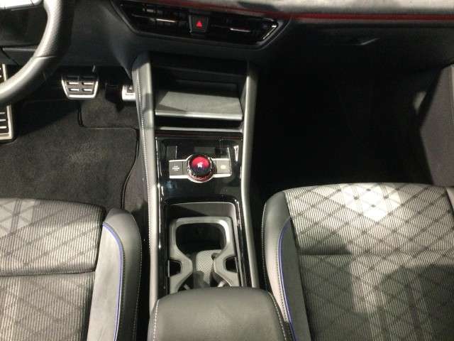 Fahrzeugbild eines Volkswagen Tayron