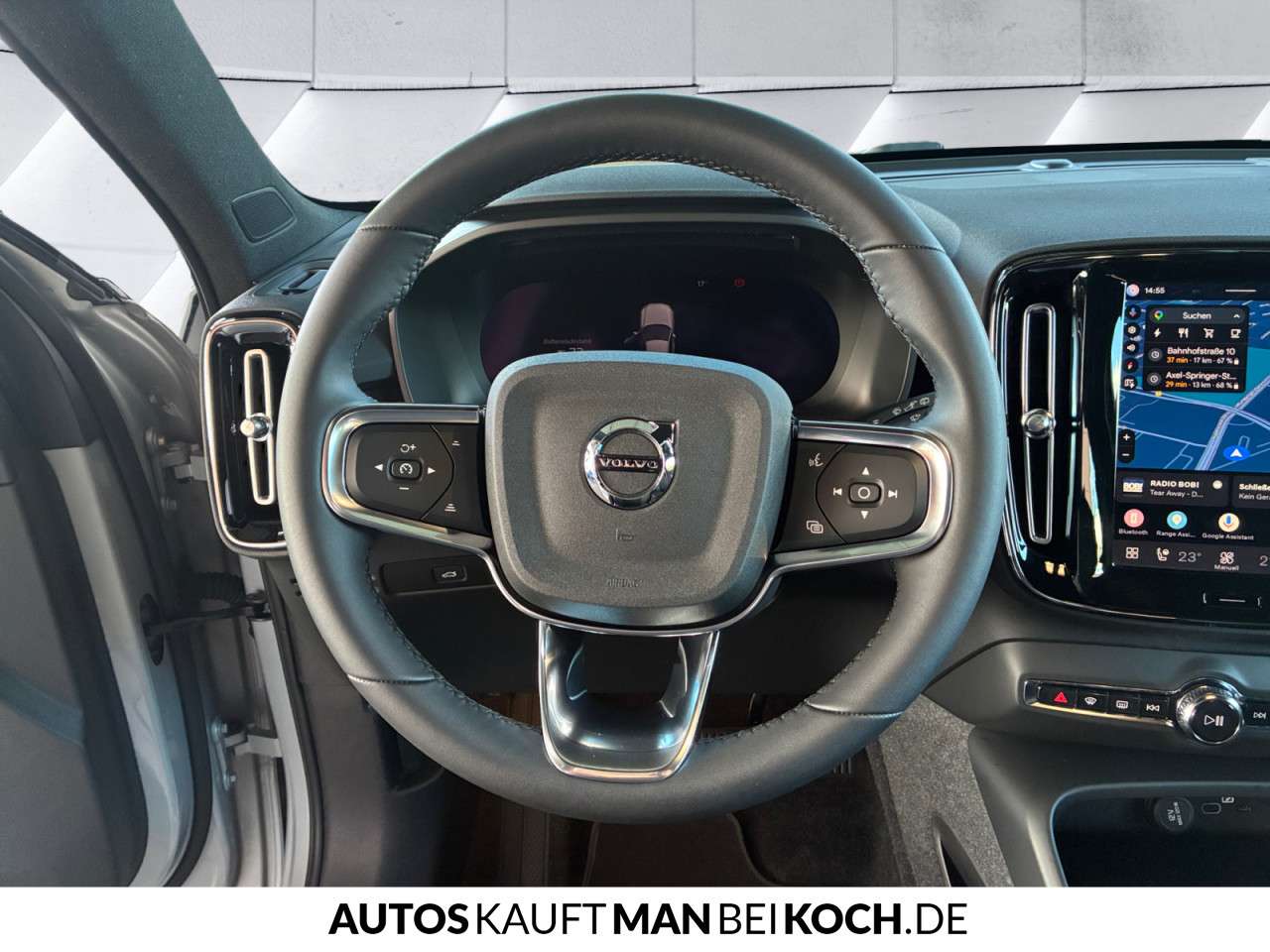 Fahrzeugbild eines Volvo XC40