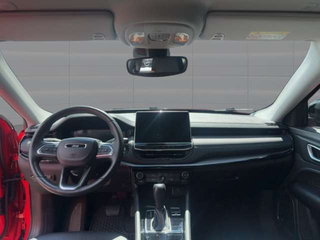 Fahrzeugbild eines Jeep Compass