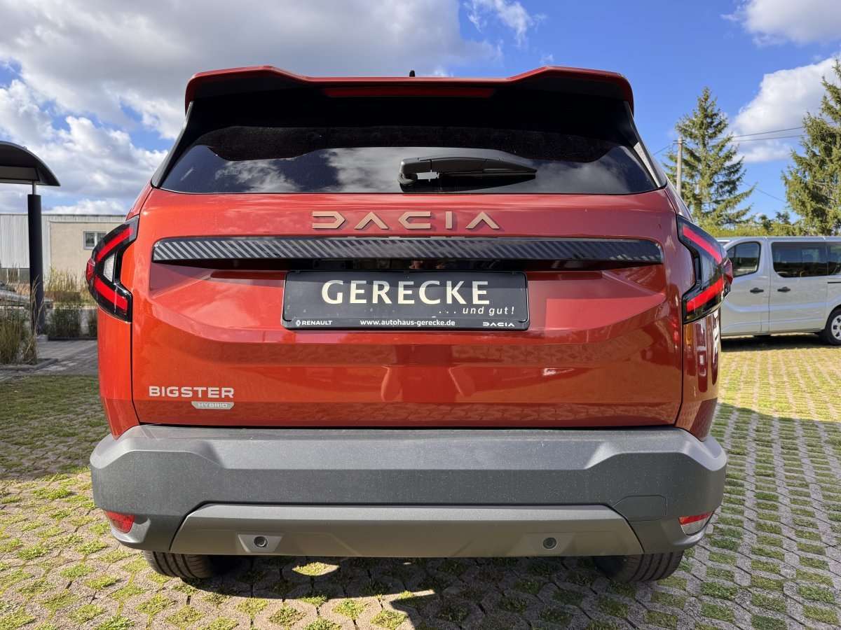 Fahrzeugbild eines Dacia Bigster